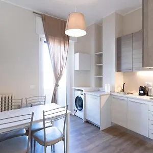 Via Torino 1 Apartamento