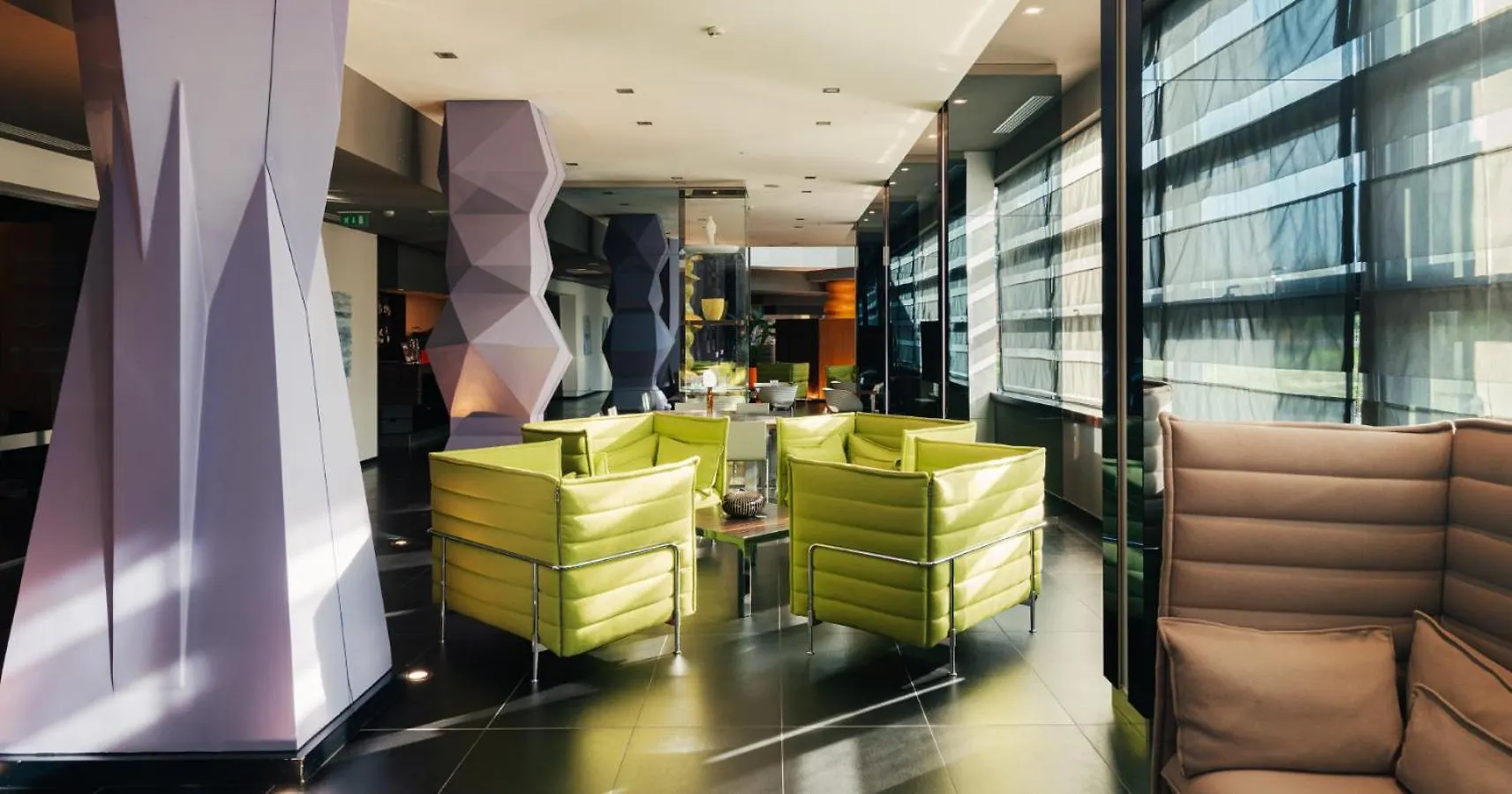 Hotel Rmh Modena Des Arts 4*,